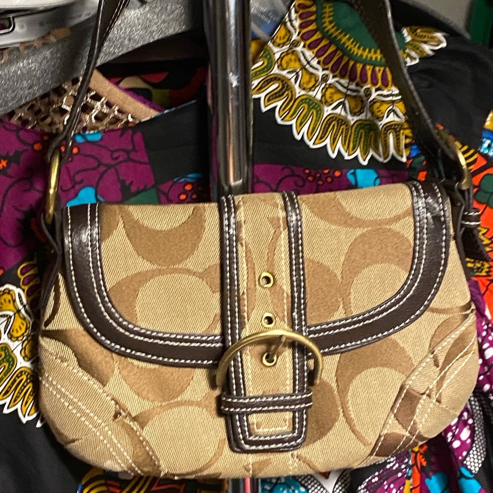 Coach Signature Brown Shoulder Bag
